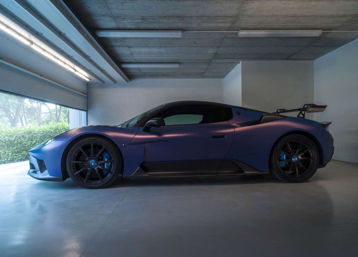 exterior-GT2-Stradale